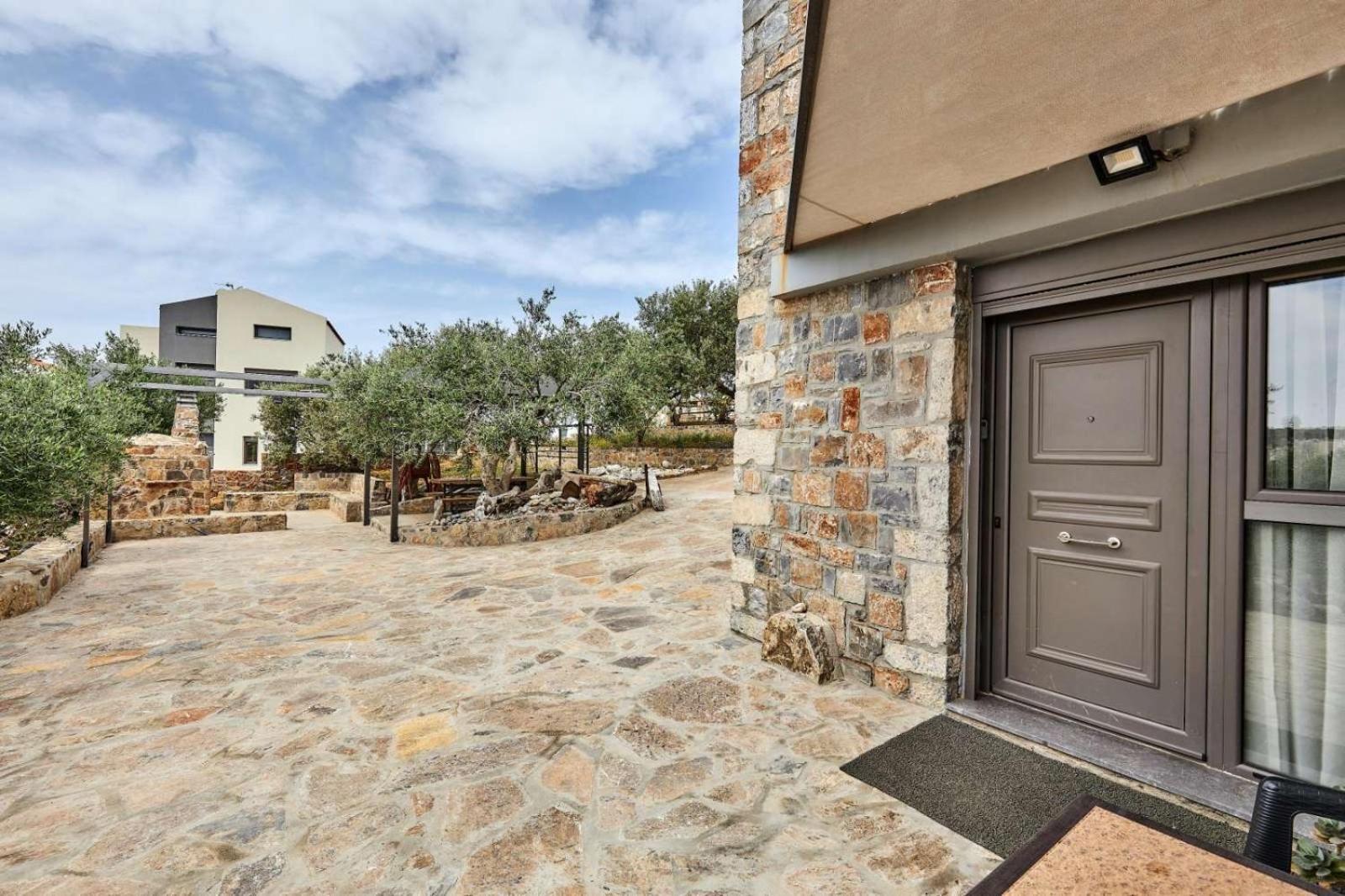 Natura Stone House Σίσσι Εξωτερικό φωτογραφία